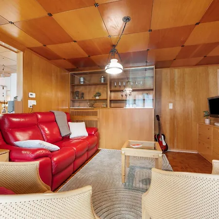 Brunnegghoru By Interhome Daire Embd
